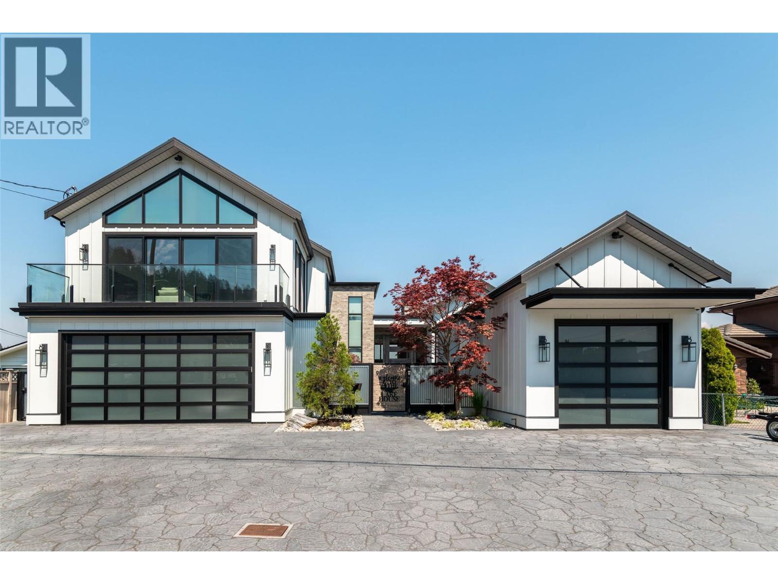2641 Casa Loma Road, West Kelowna