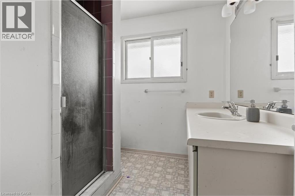 1169 VANSICKLE Road N, St. Catharines, Ontario, L2S3C9 — Photo 15