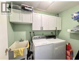 416-420 W 3rd Street, Vanderhoof, BC V0J3A0 Photo 9