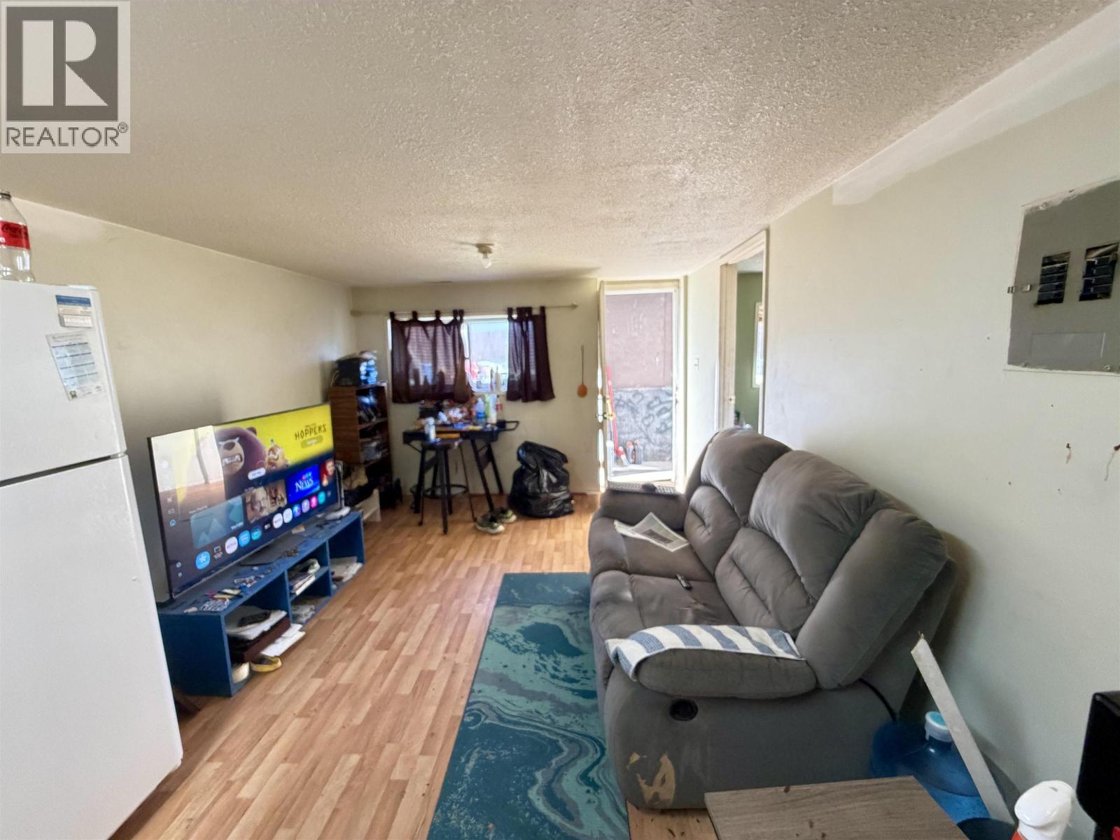 416-420 W 3RD STREET - 37