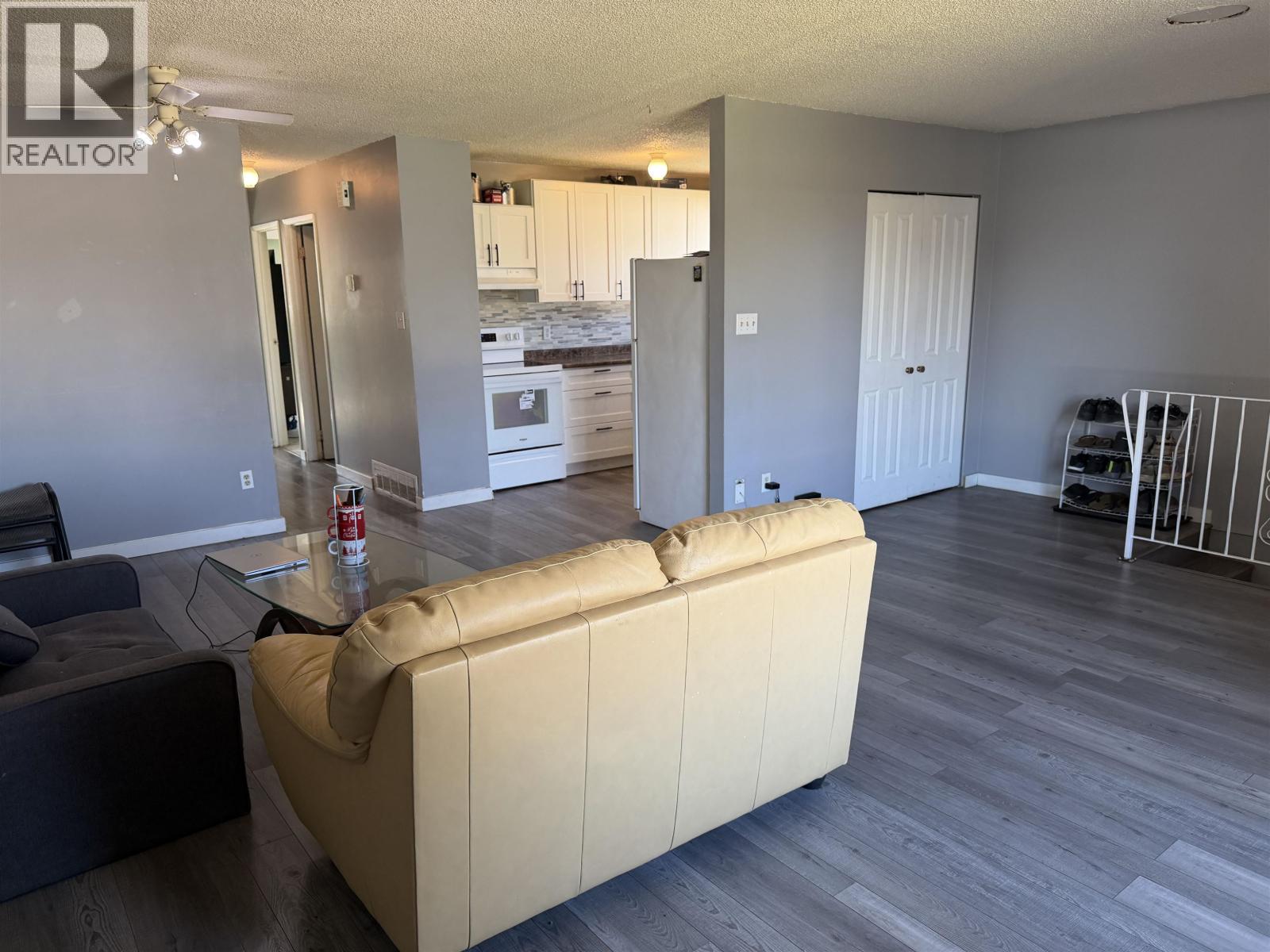 416-420 W 3RD STREET - 21