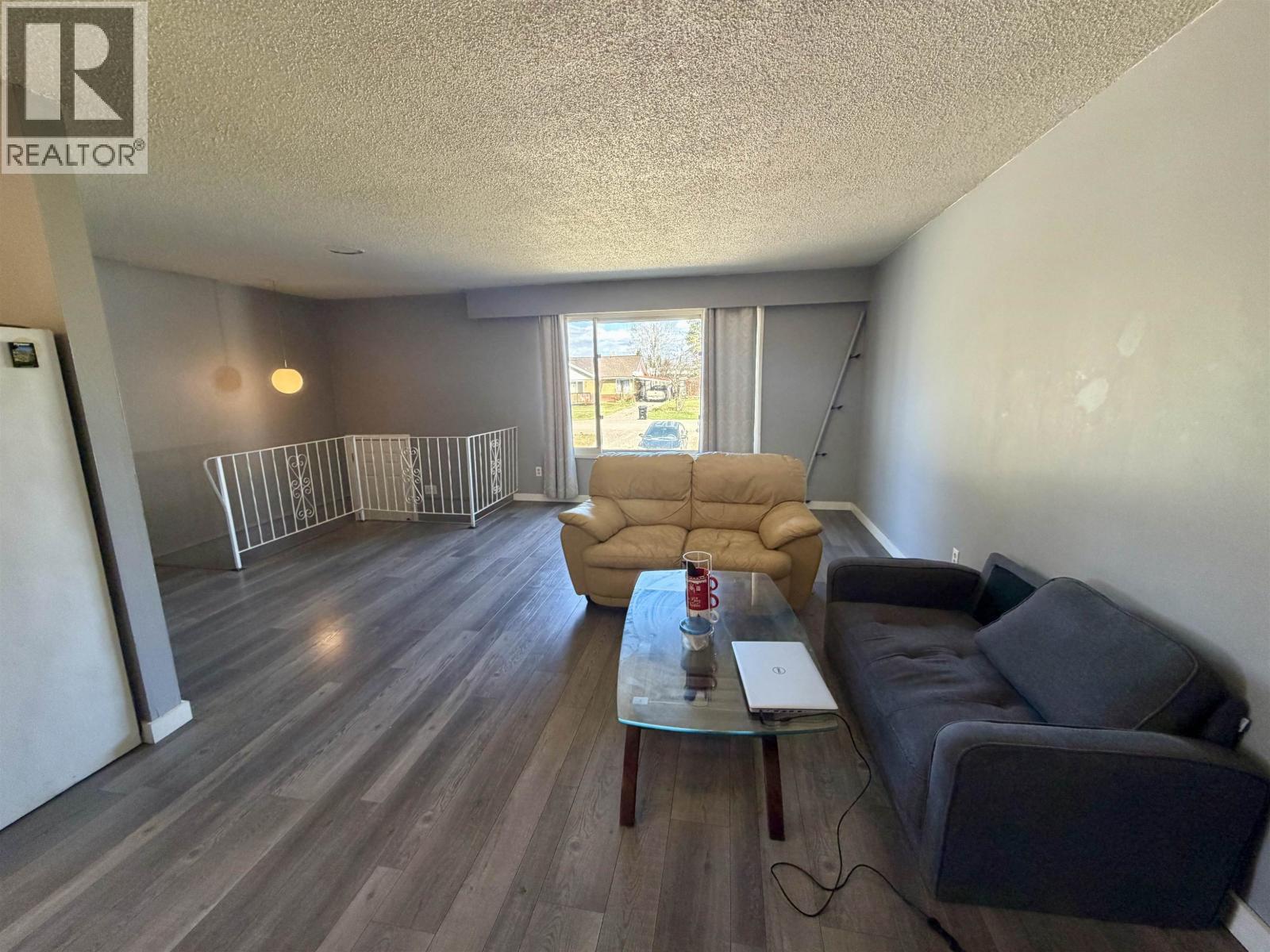 416-420 W 3RD STREET - 20