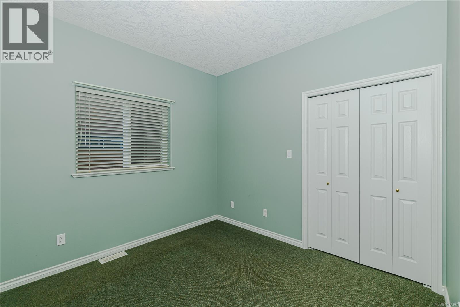 6 Werra Landing - 36