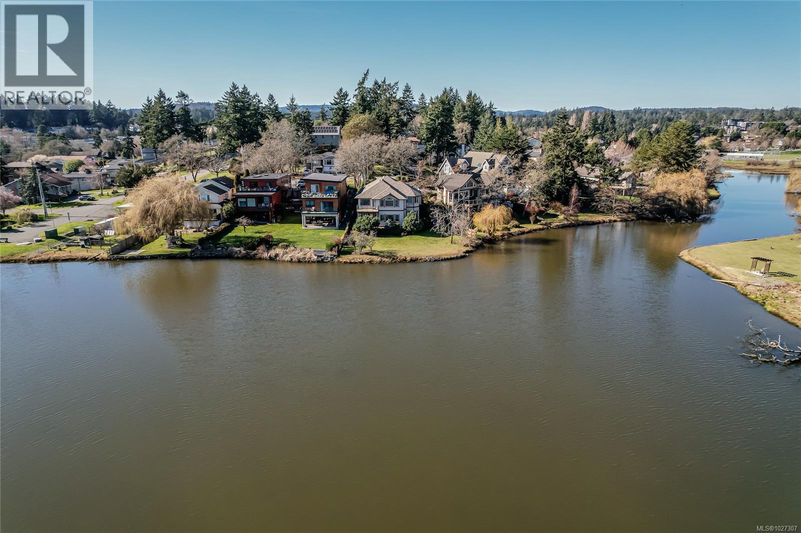 6 Werra Landing - 50