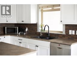Media - 2049 Skyview Crescent, Lumby, BC V0E2G0 Photo 12
