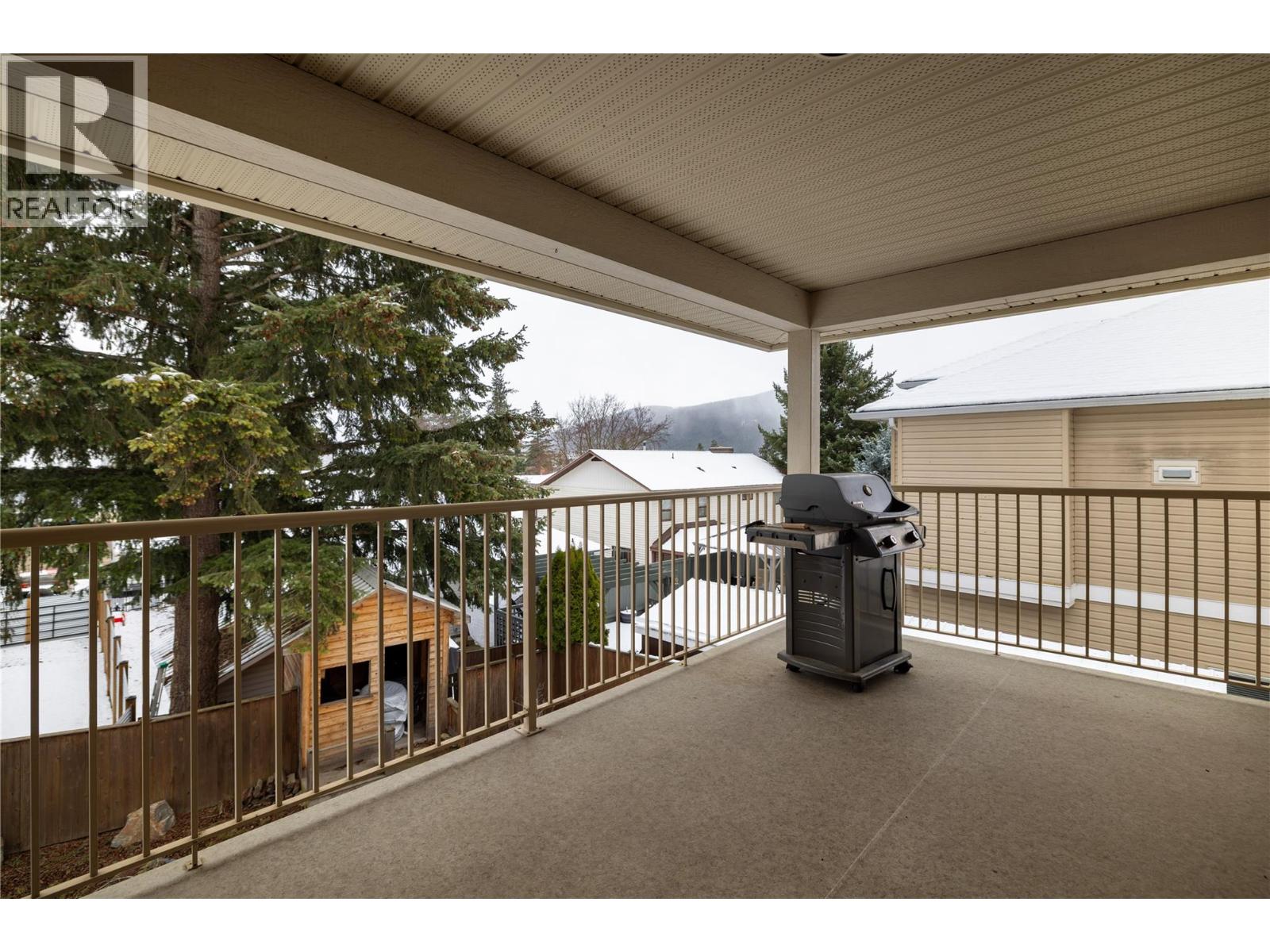 2049 Skyview Crescent, Lumby