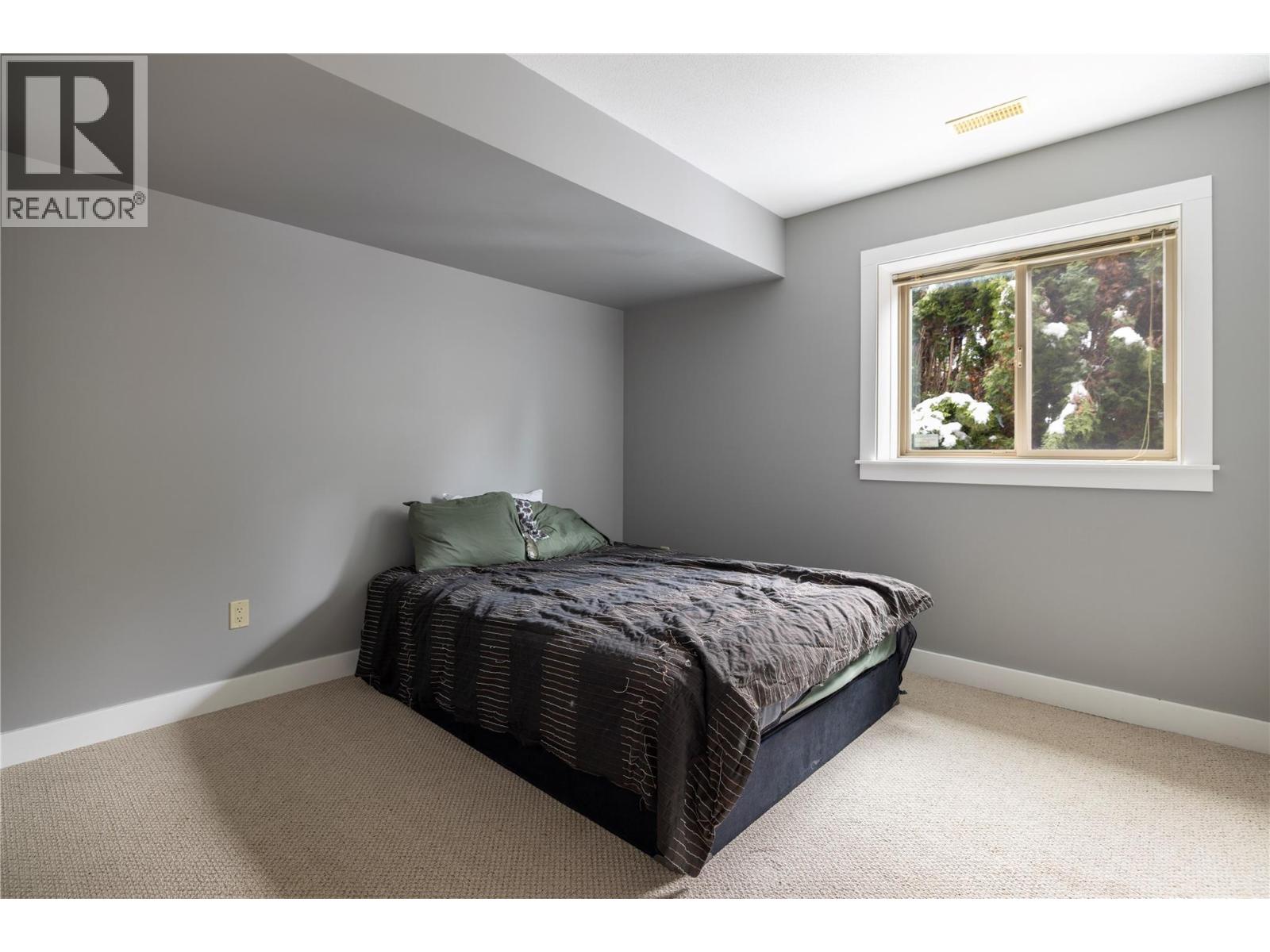 2049 Skyview Crescent, Lumby