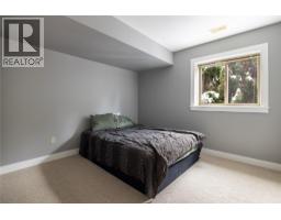 2049 Skyview Crescent, Lumby, BC V0E2G0 Photo 31