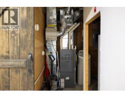 2049 Skyview Crescent, Lumby, BC V0E2G0 Photo 34