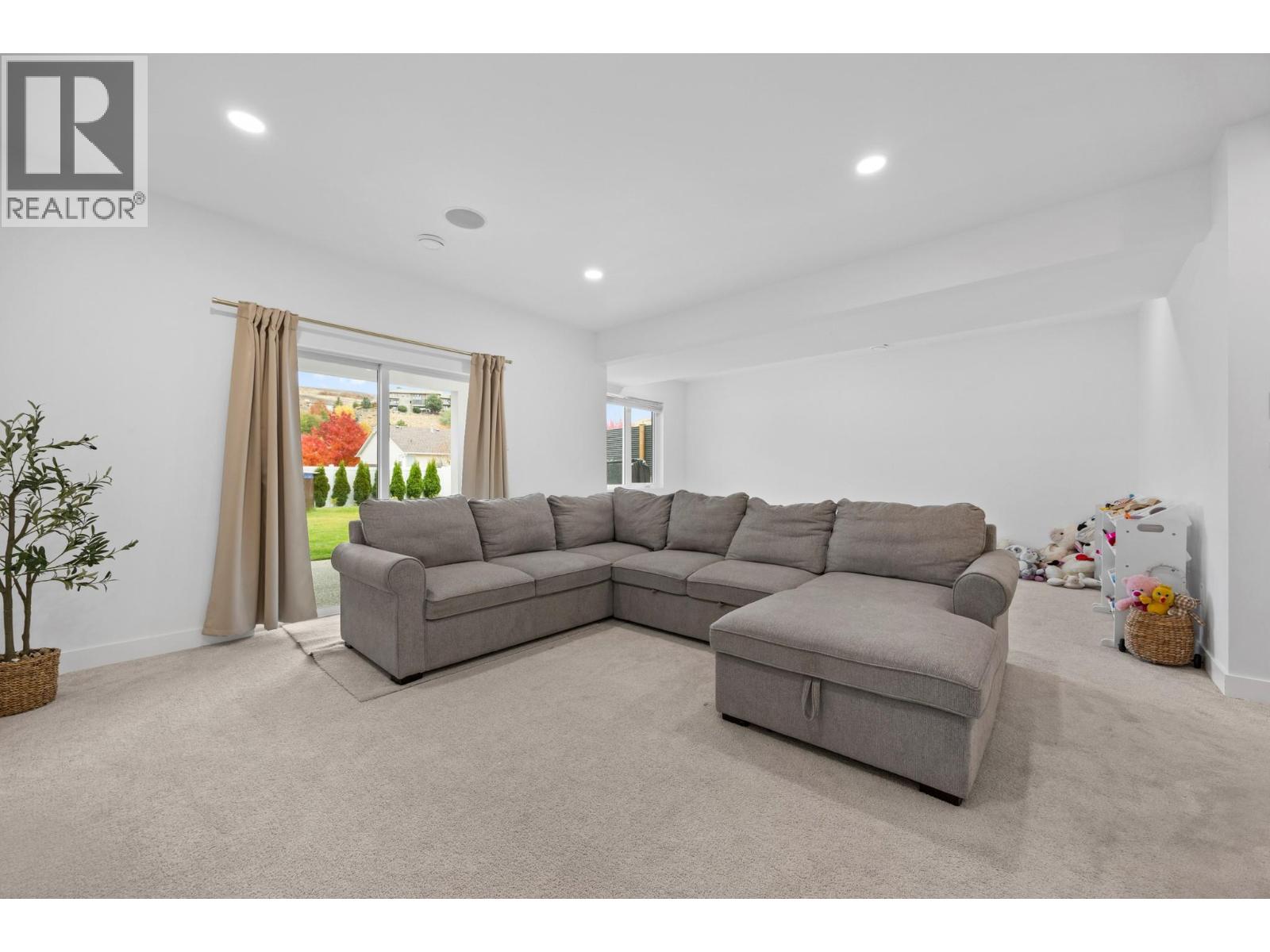 921 Mt Griffin Road, Vernon