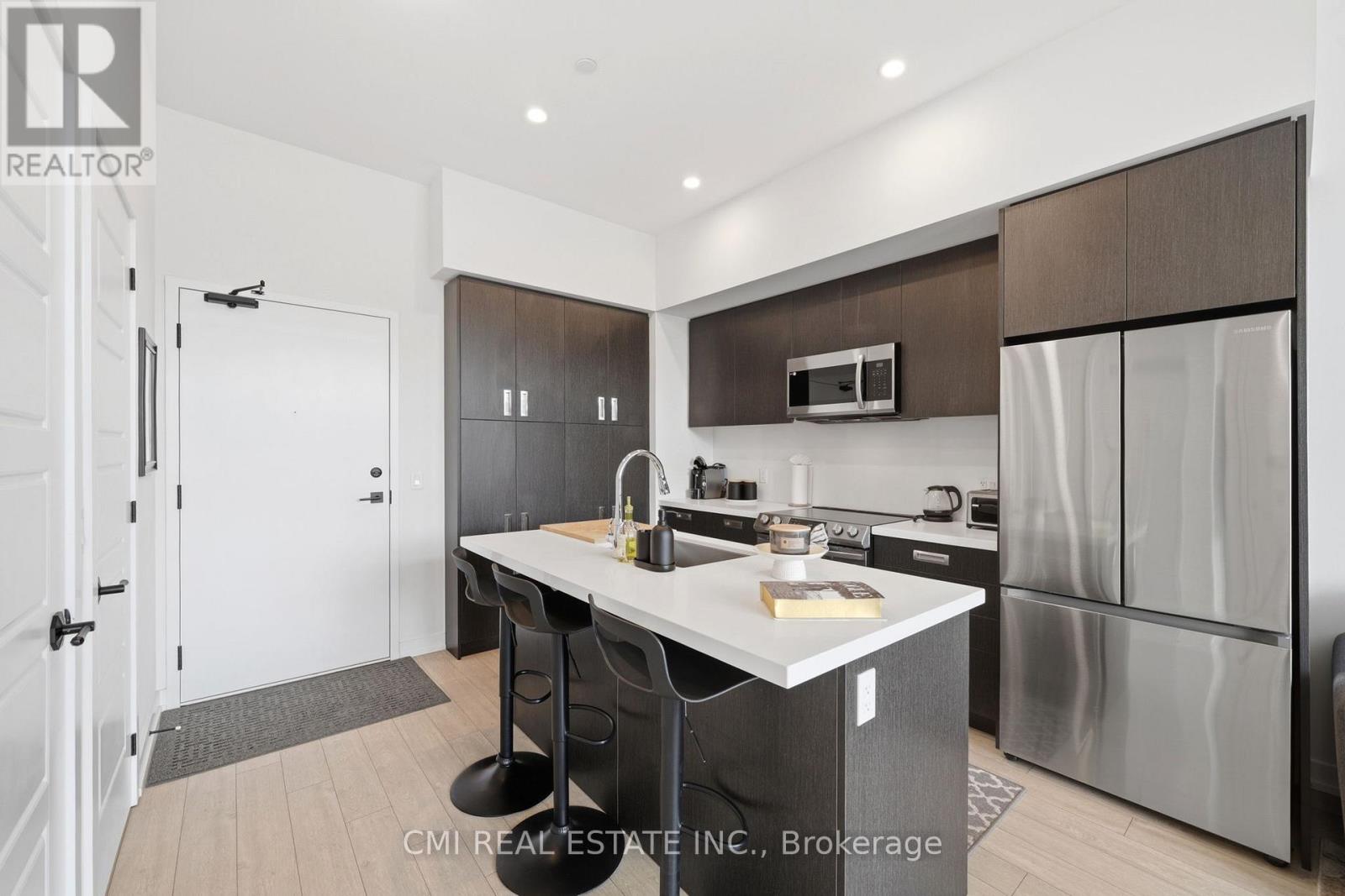 #106 415 SEA RAY AVENUE - 11