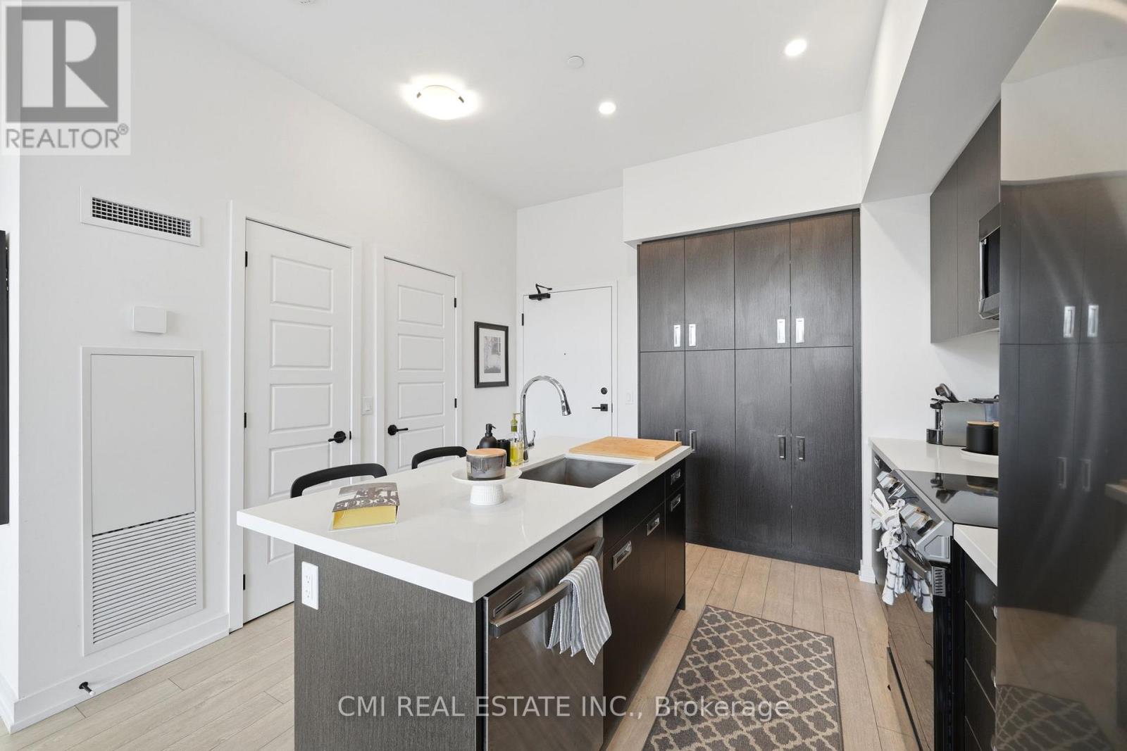 #106 415 SEA RAY AVENUE - 13