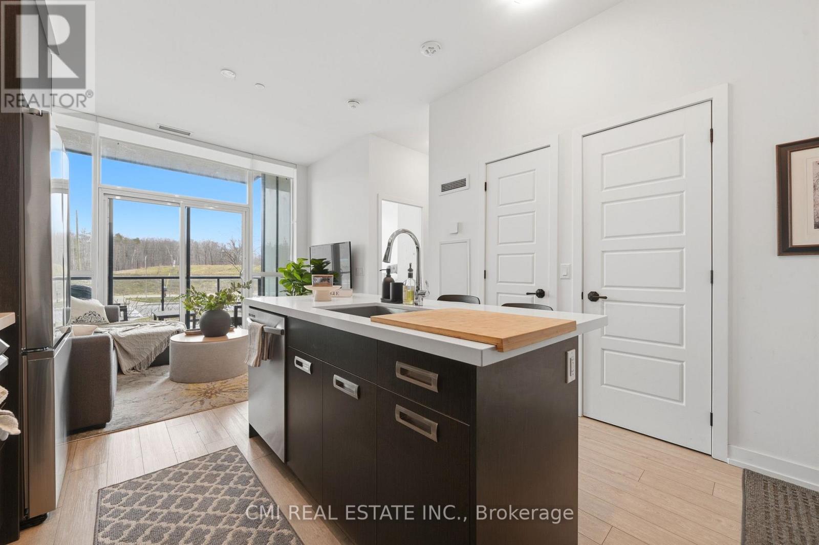 #106 415 SEA RAY AVENUE - 14