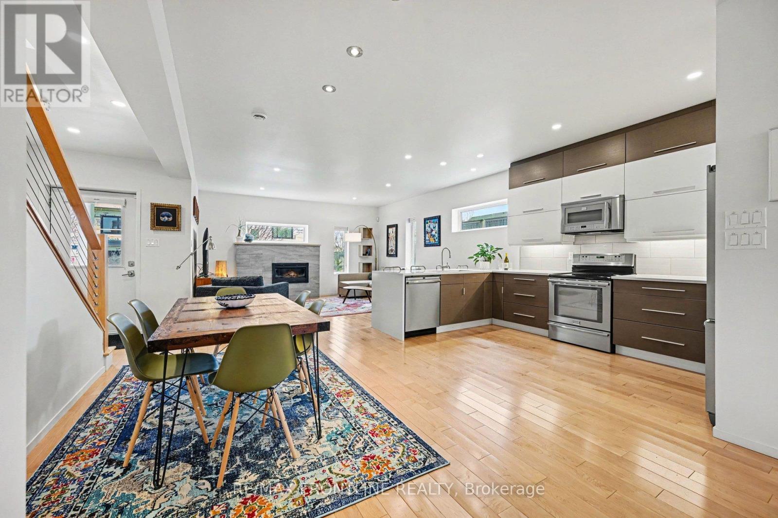 55 ARTHUR STREET - 4