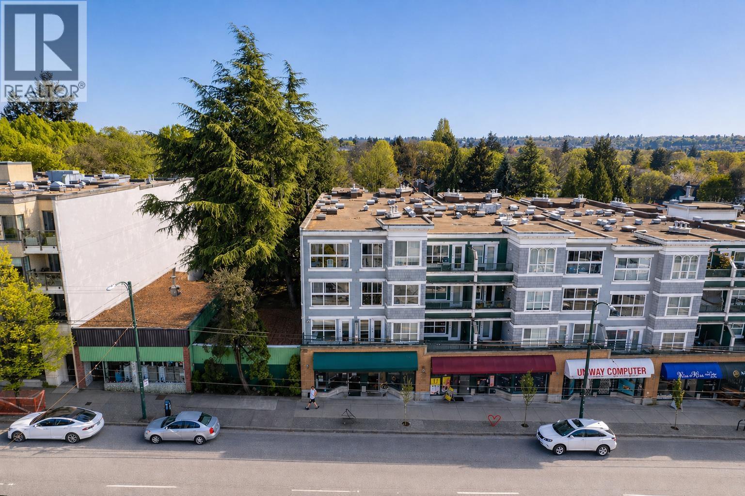 Retail for Sale in Vancouver – 2662 W 4TH AVENUE, Vancouver - Image 2