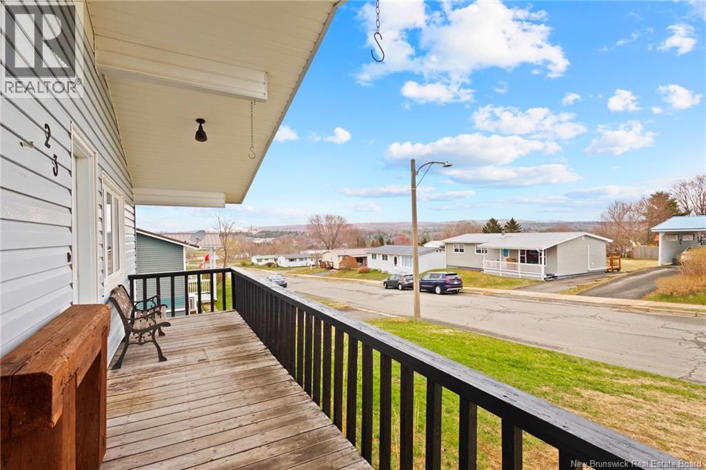 23 Harding Dr - 37