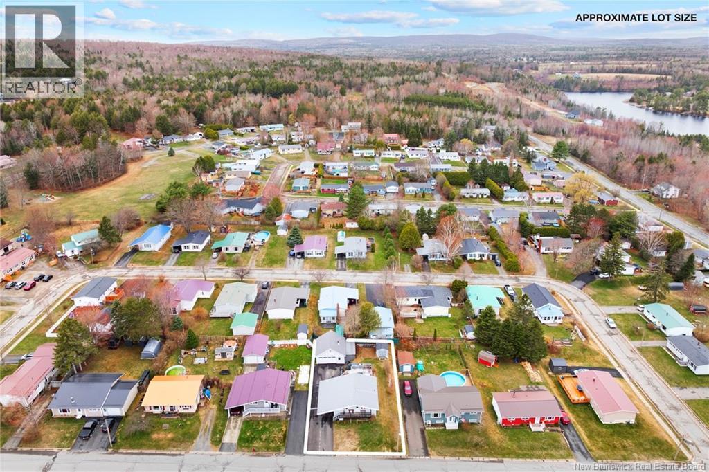23 Harding Dr - 47