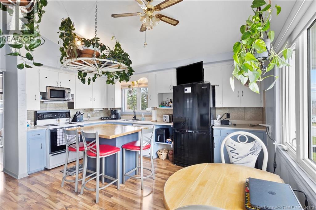 23 Harding Dr - 6