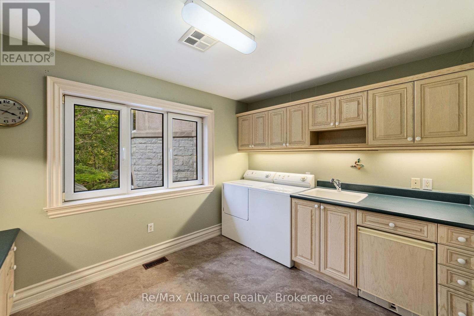 1024 LINBROOK ROAD - 21