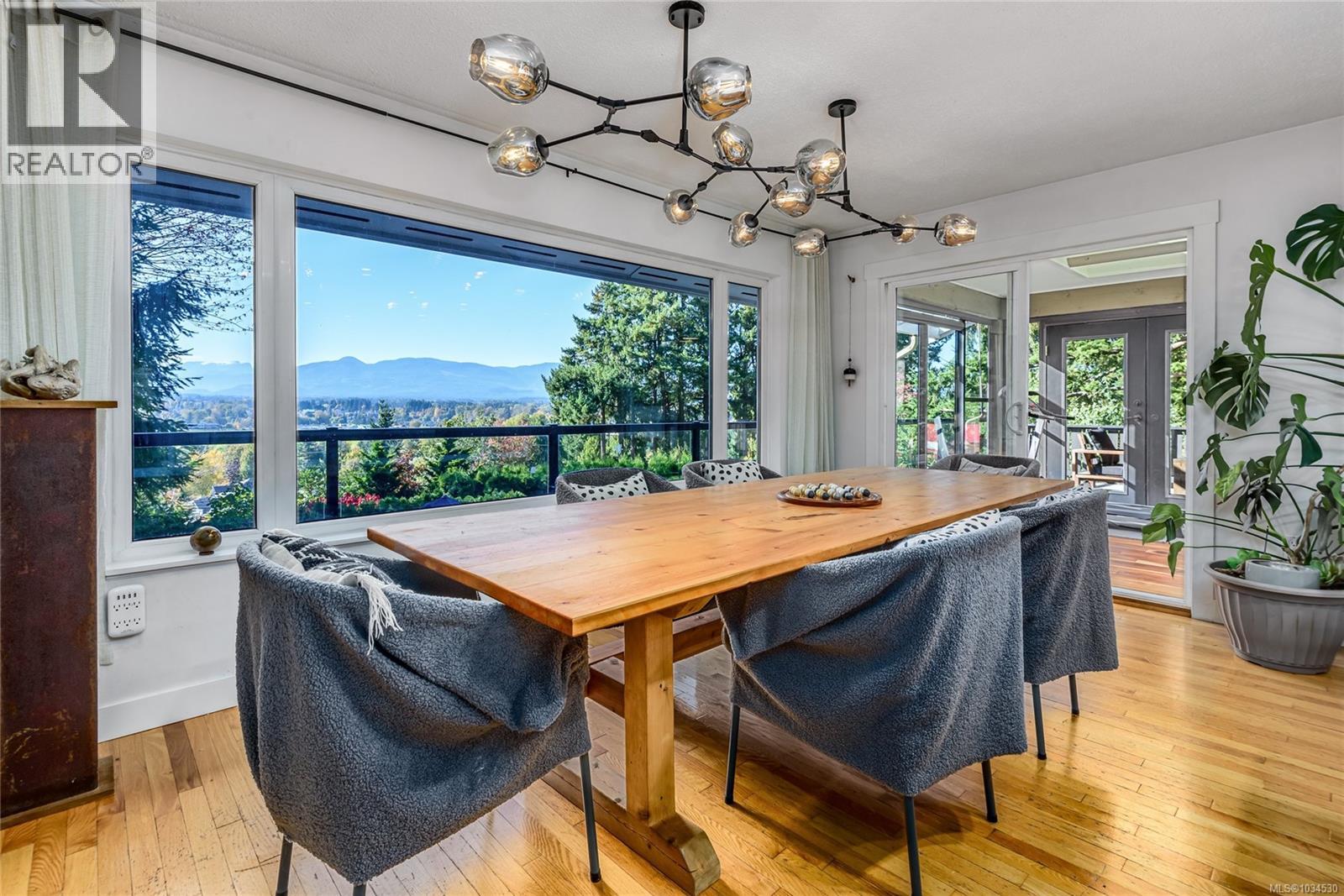 1165 Glen Urquhart Dr - 4