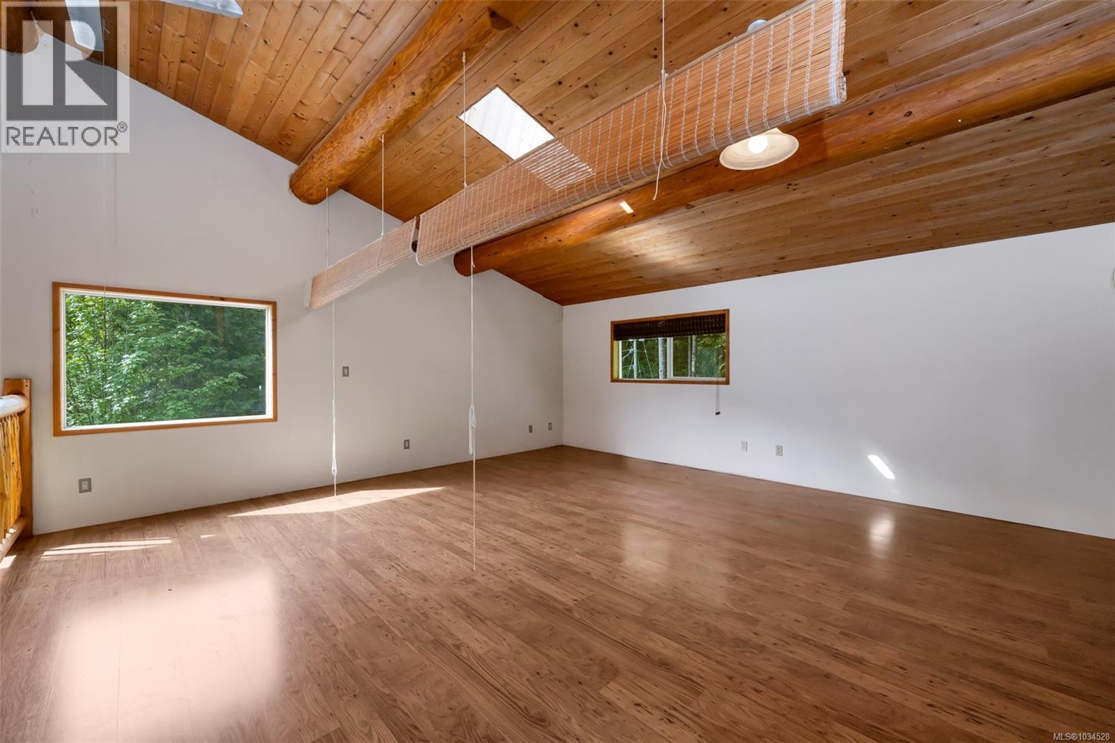 #50 8631 South Shore Rd - 25