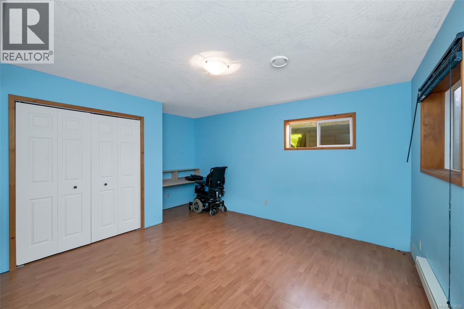 #50 8631 South Shore Rd - 43