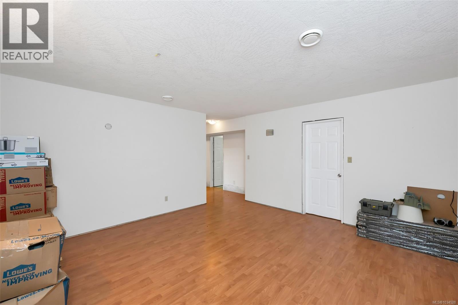 #50 8631 South Shore Rd - 46