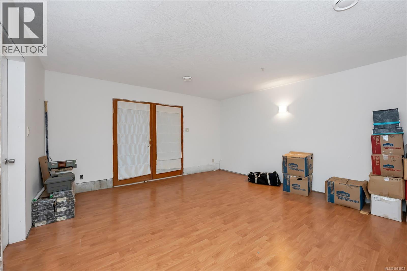 #50 8631 South Shore Rd - 47