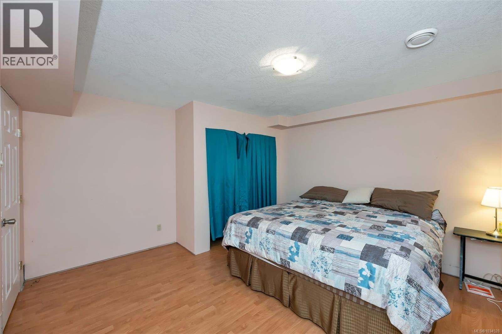 #50 8631 South Shore Rd - 54