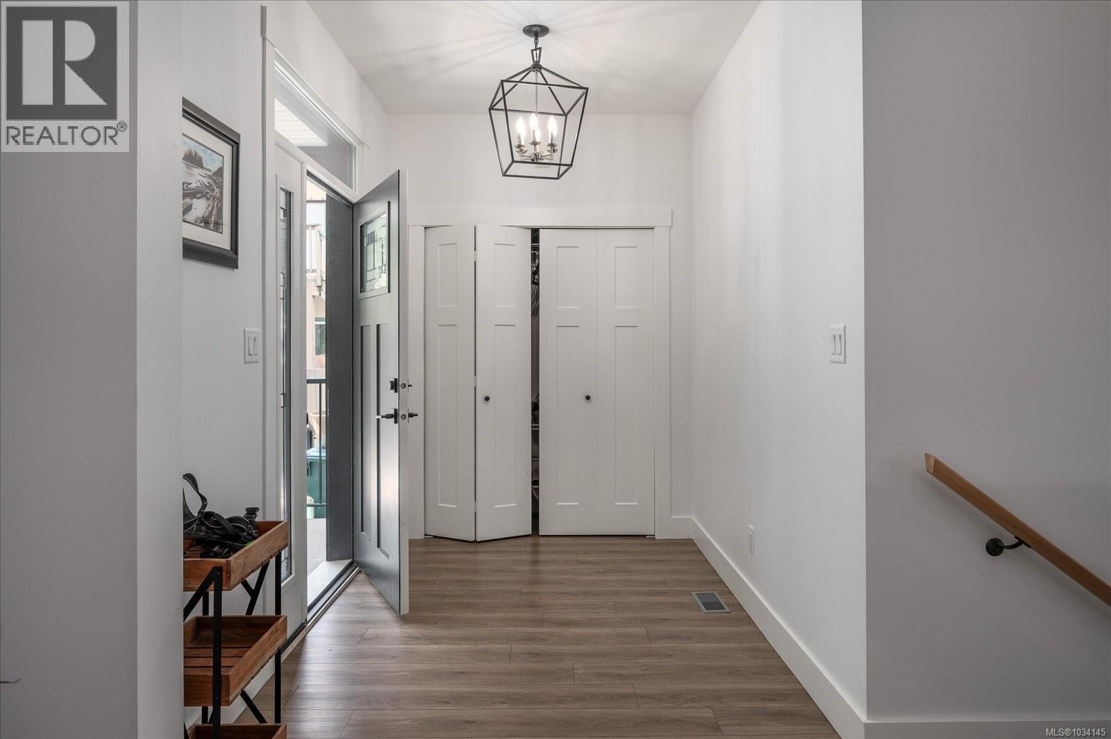 279 Westwood Rd - 5