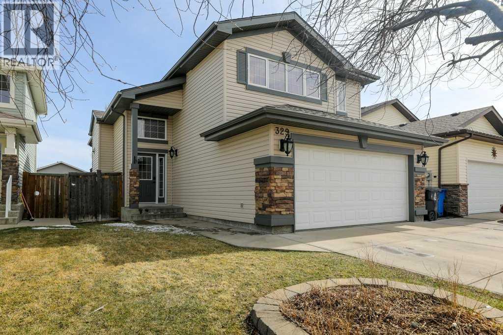 329 Grizzly Crescent N - Image 2