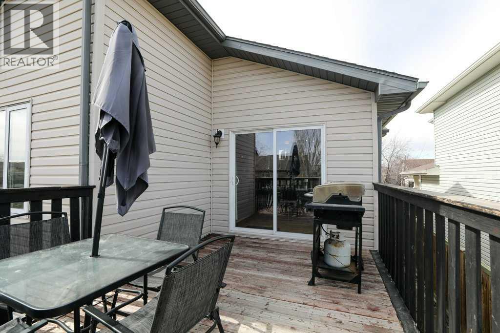 329 Grizzly Crescent N - 41