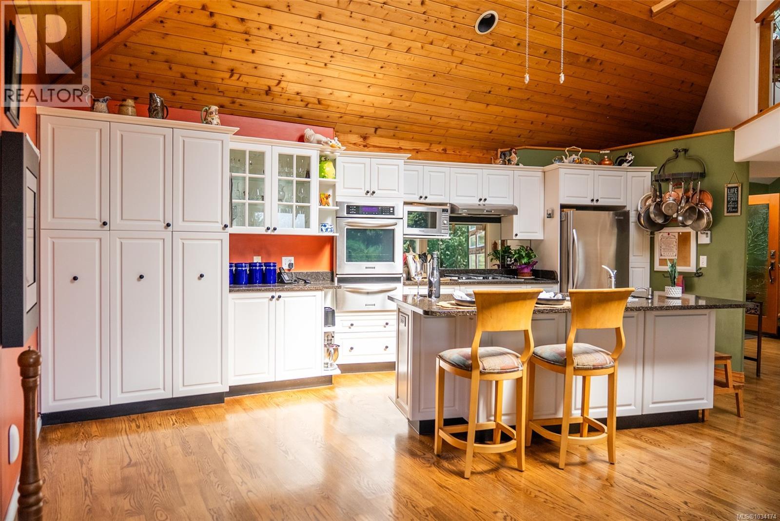 486 Bluff Way - 7