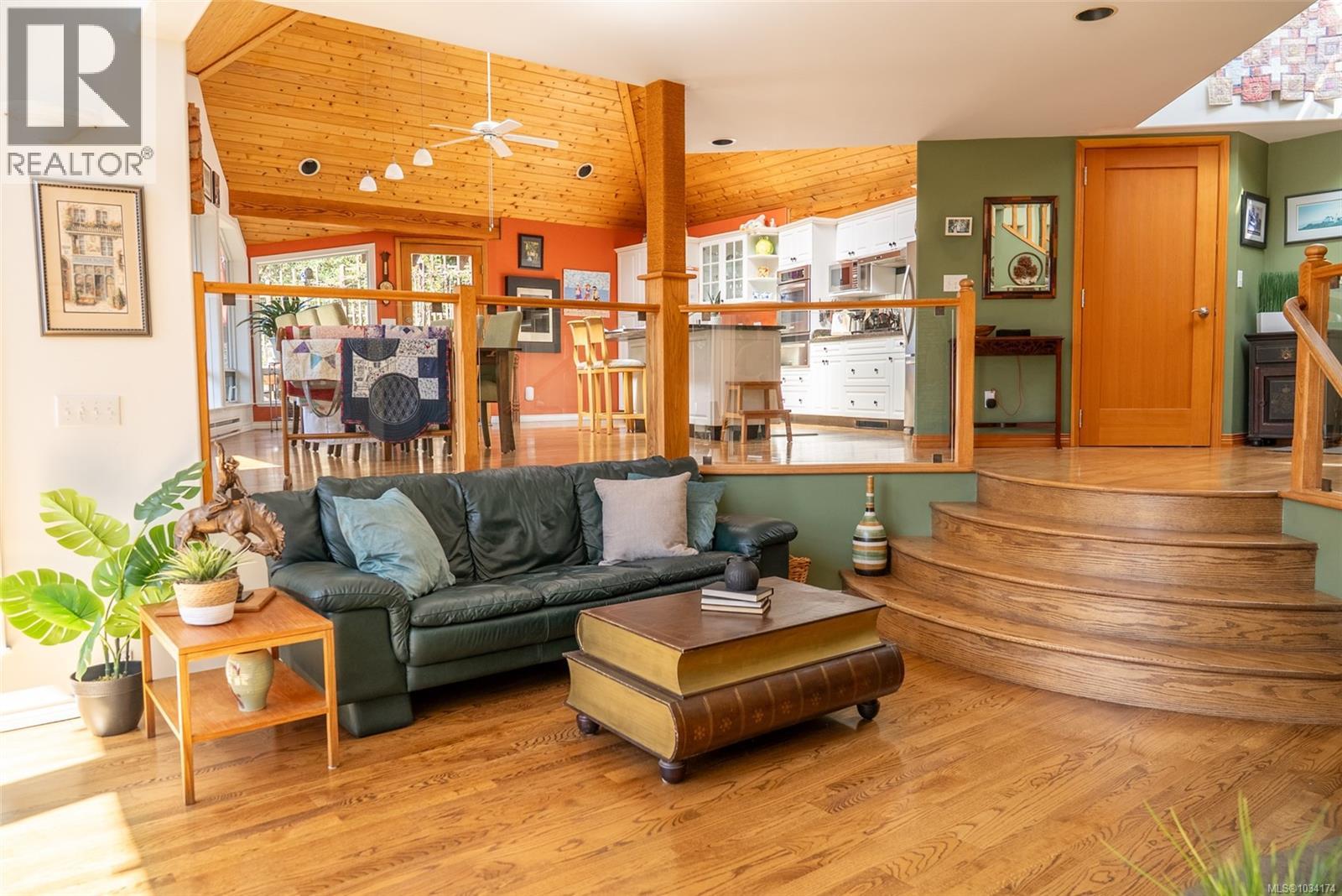 486 Bluff Way - 19
