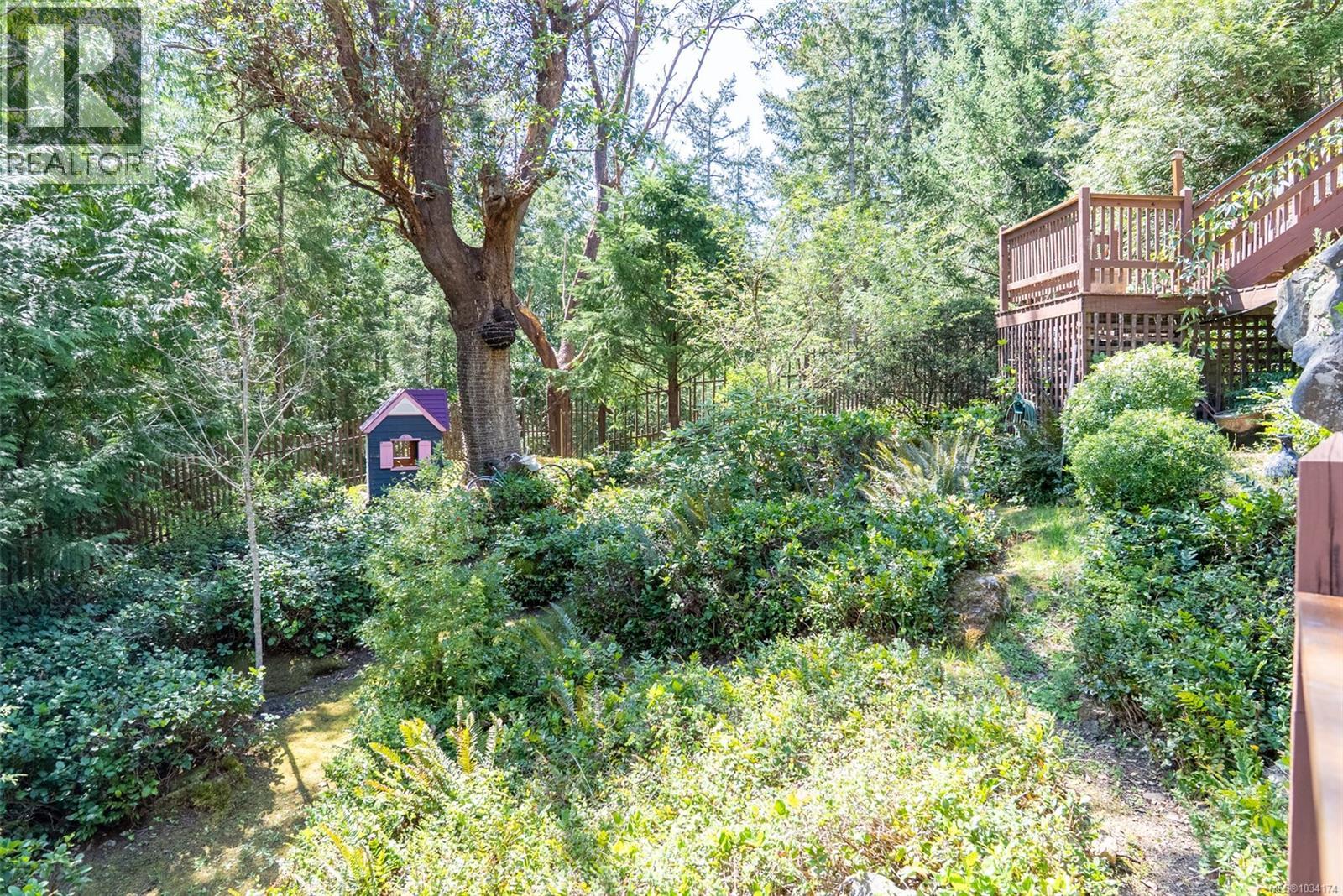 486 Bluff Way - 54