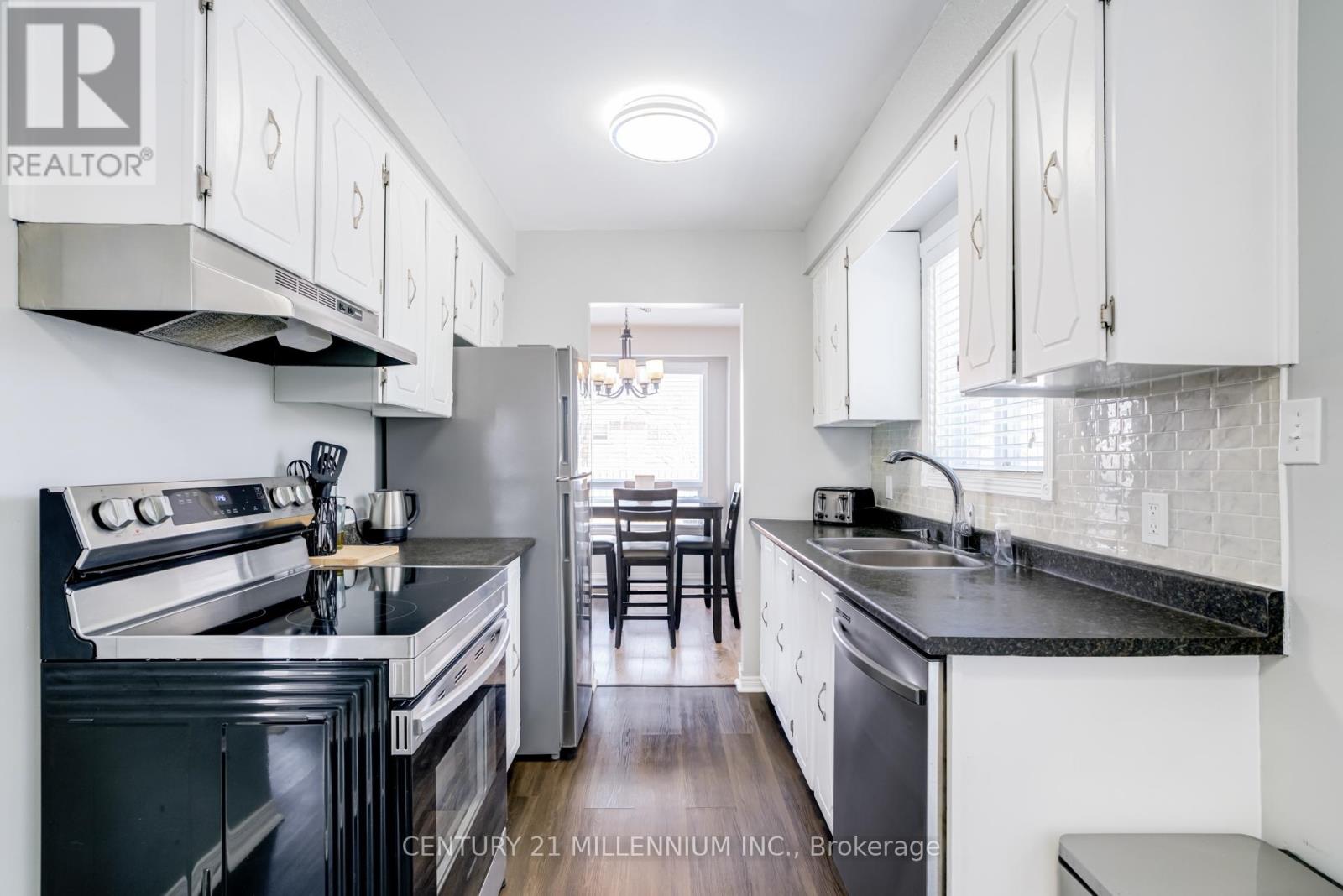 72 KAREN COURT - 20