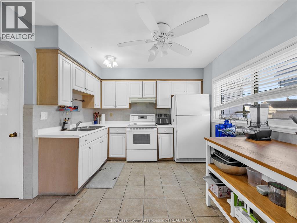 1027 MARENTETTE AVENUE, Windsor, Ontario, N9A2A4 — Photo 21
