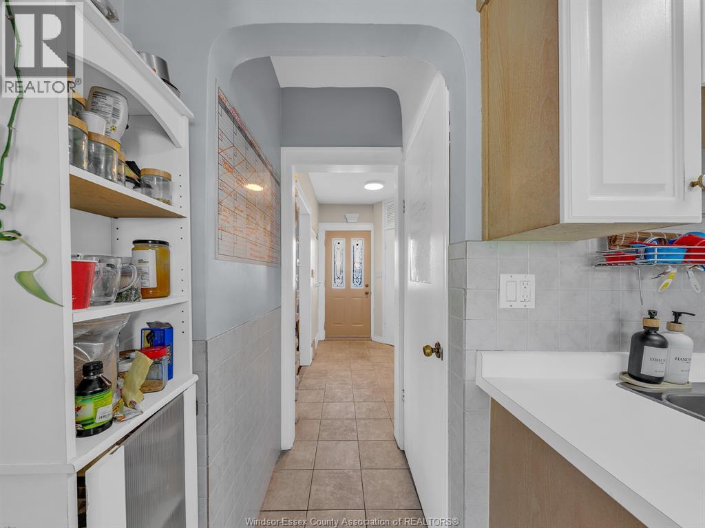 1027 MARENTETTE AVENUE, Windsor, Ontario, N9A2A4 — Photo 22