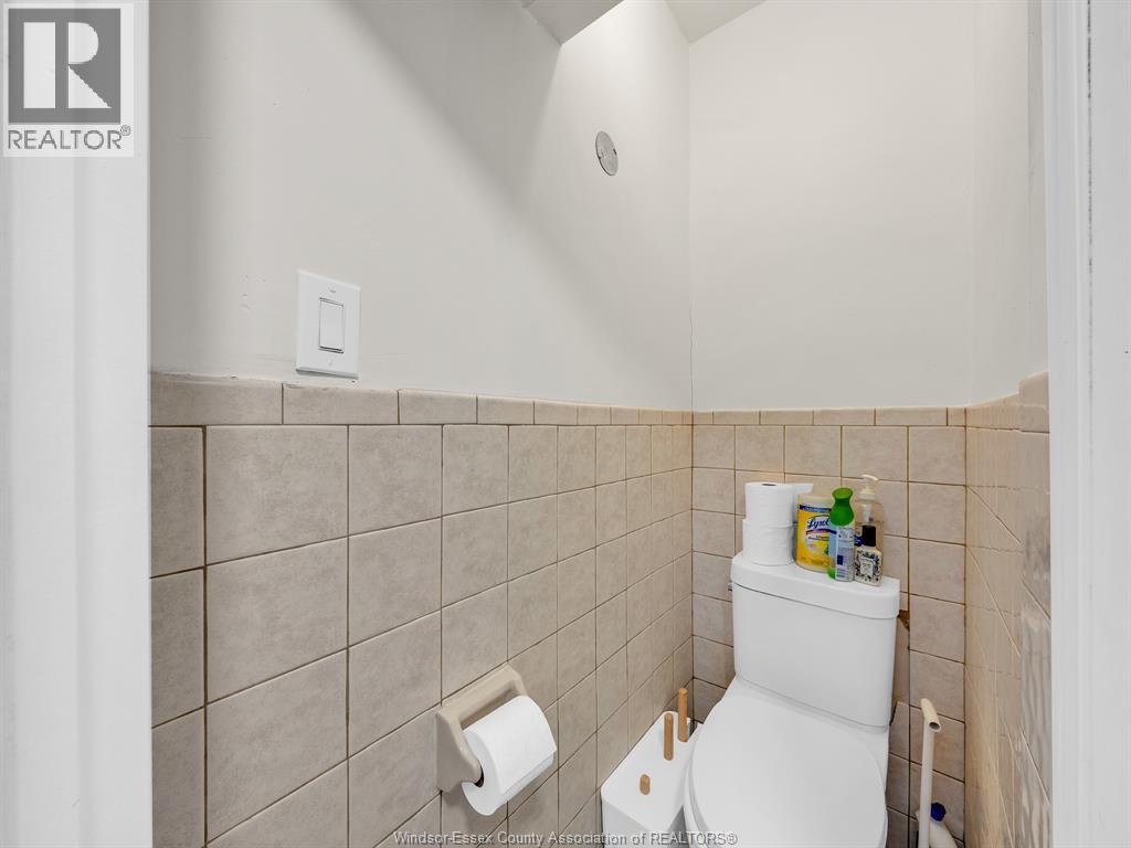 1027 MARENTETTE AVENUE, Windsor, Ontario, N9A2A4 — Photo 34