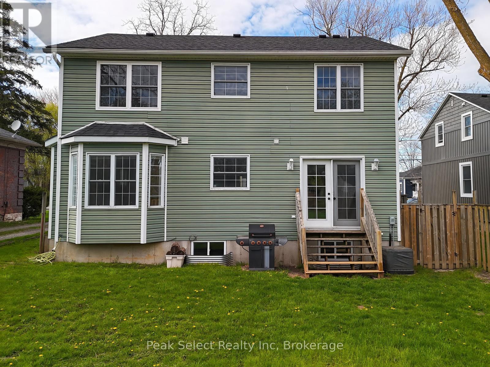 202 QUEEN STREET W - 32