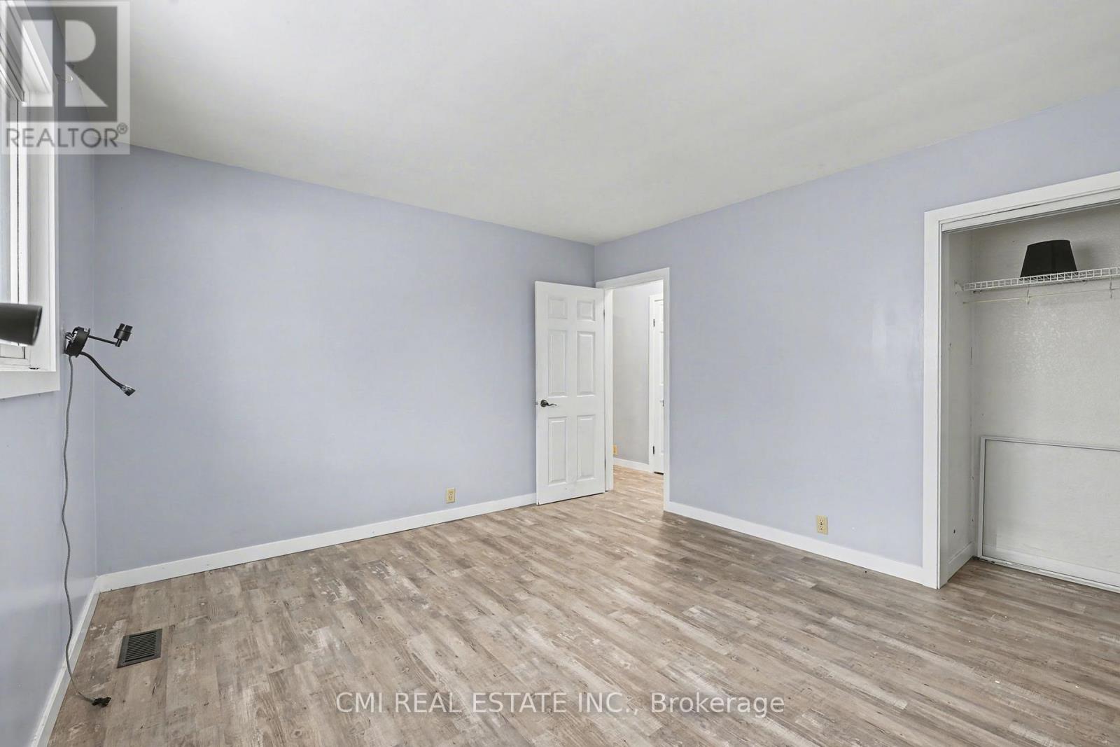 606 GLEN MILLER ROAD - 23