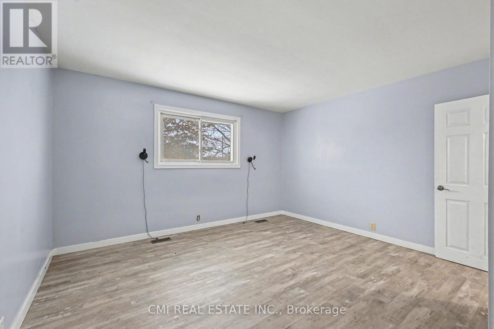 606 GLEN MILLER ROAD - 24