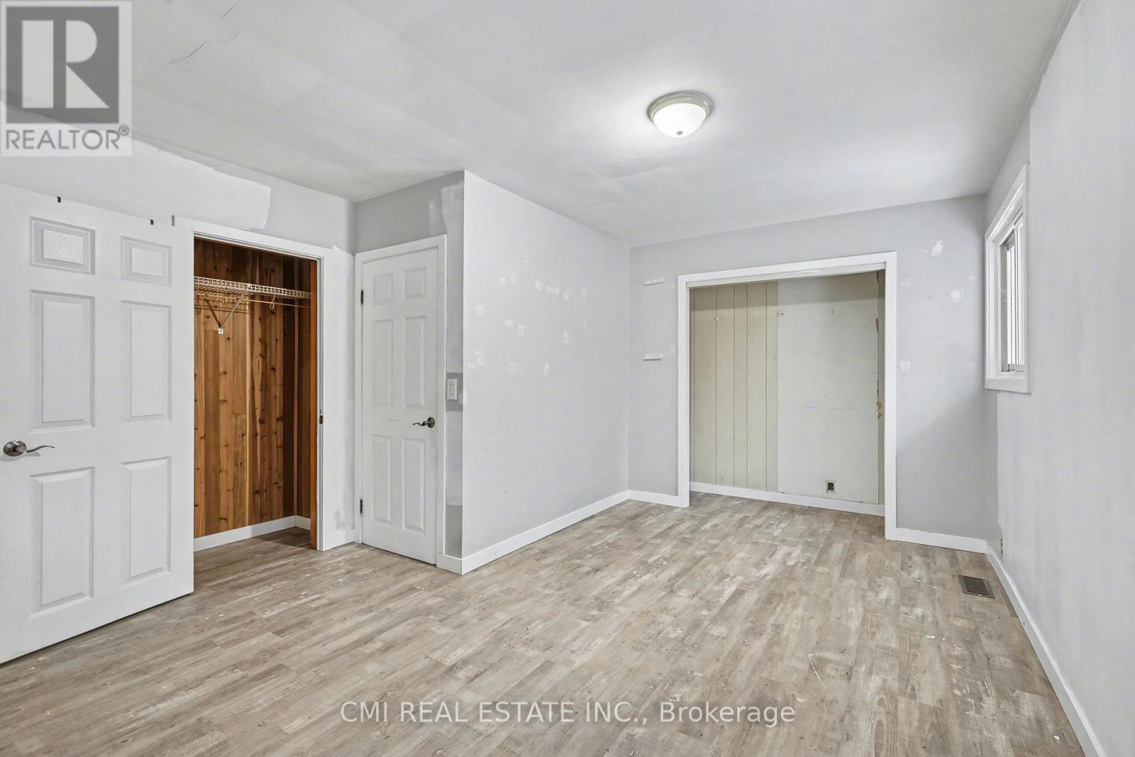 606 GLEN MILLER ROAD - 27