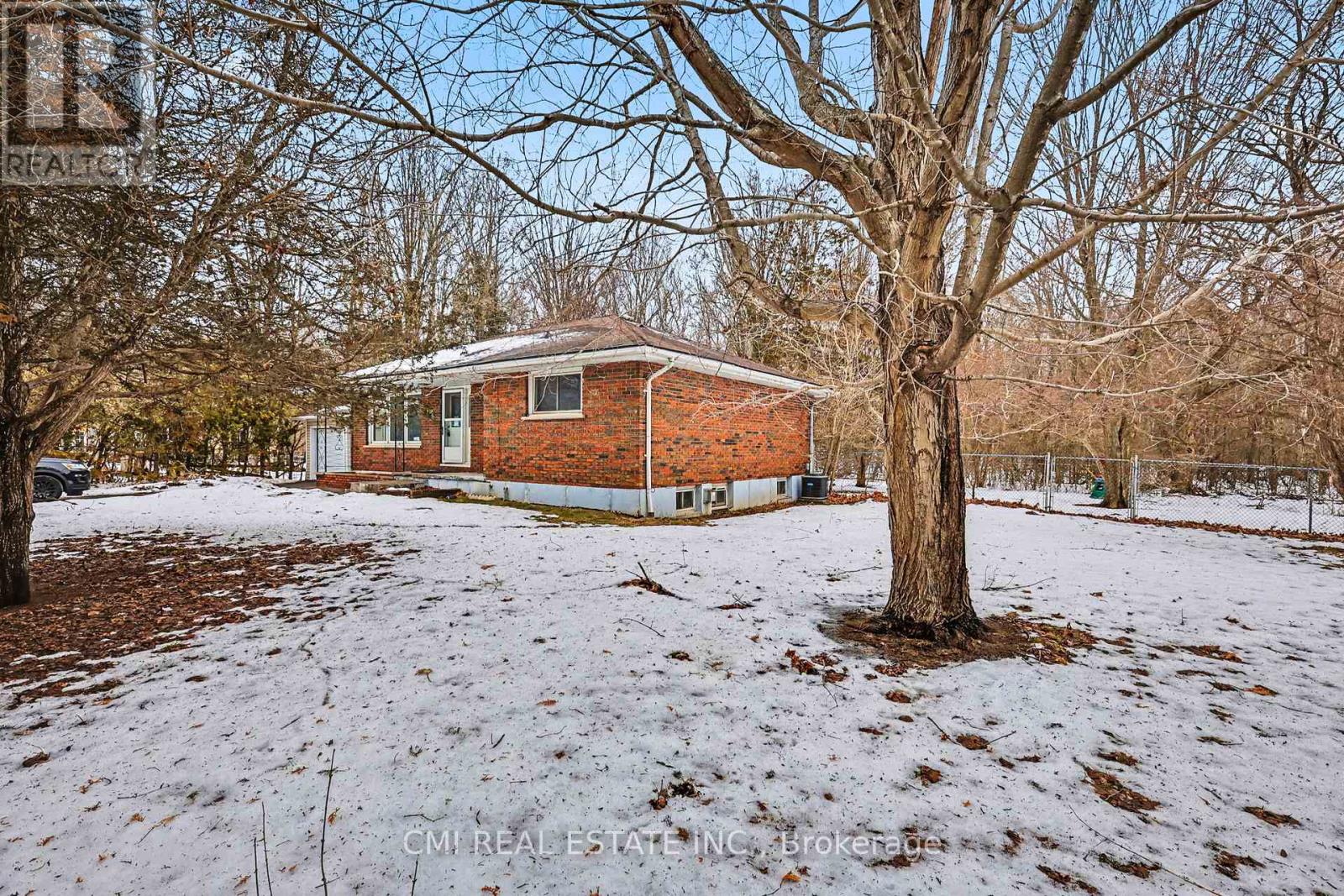 606 GLEN MILLER ROAD - 3
