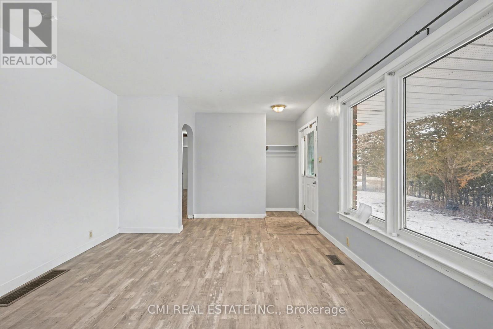 606 GLEN MILLER ROAD - 9