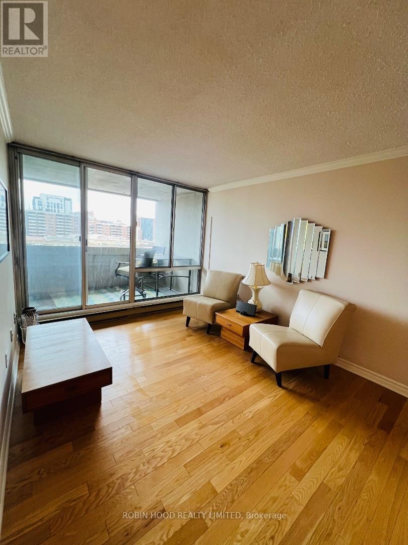 #910 530 LAURIER AVENUE W - 10