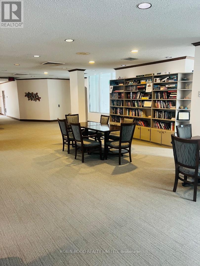 #910 530 LAURIER AVENUE W - 32