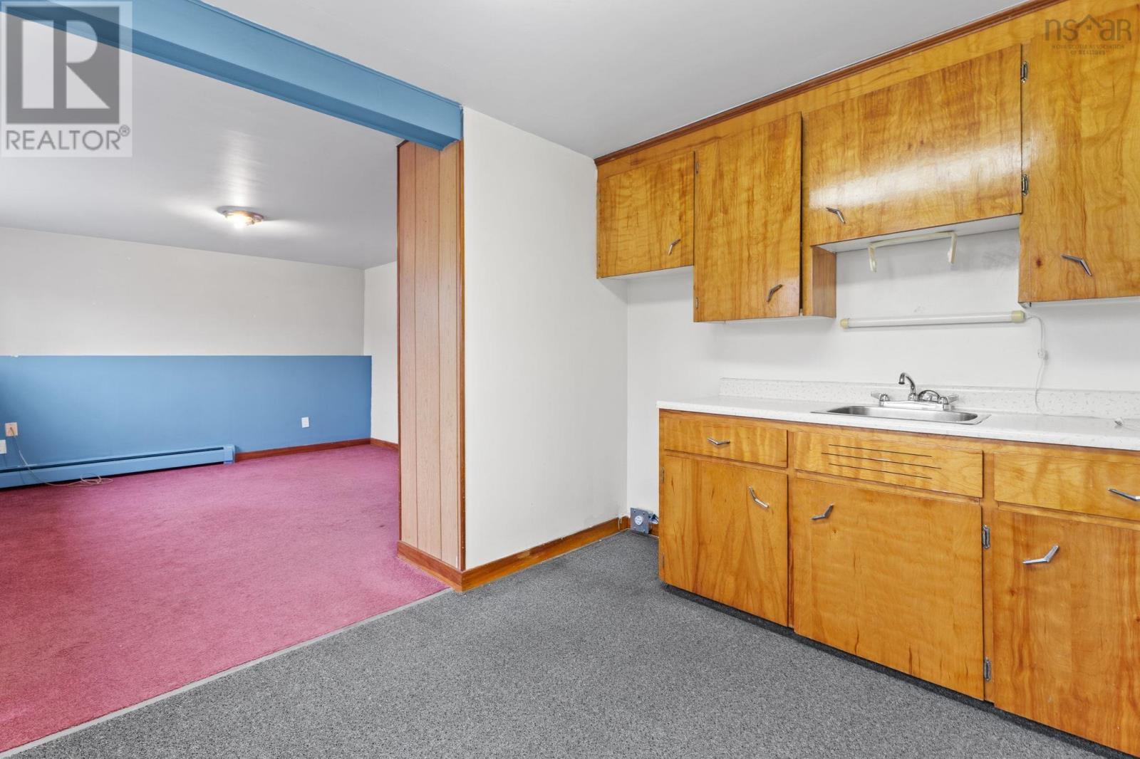 Property 24 of 36 of 6291 Cork Street