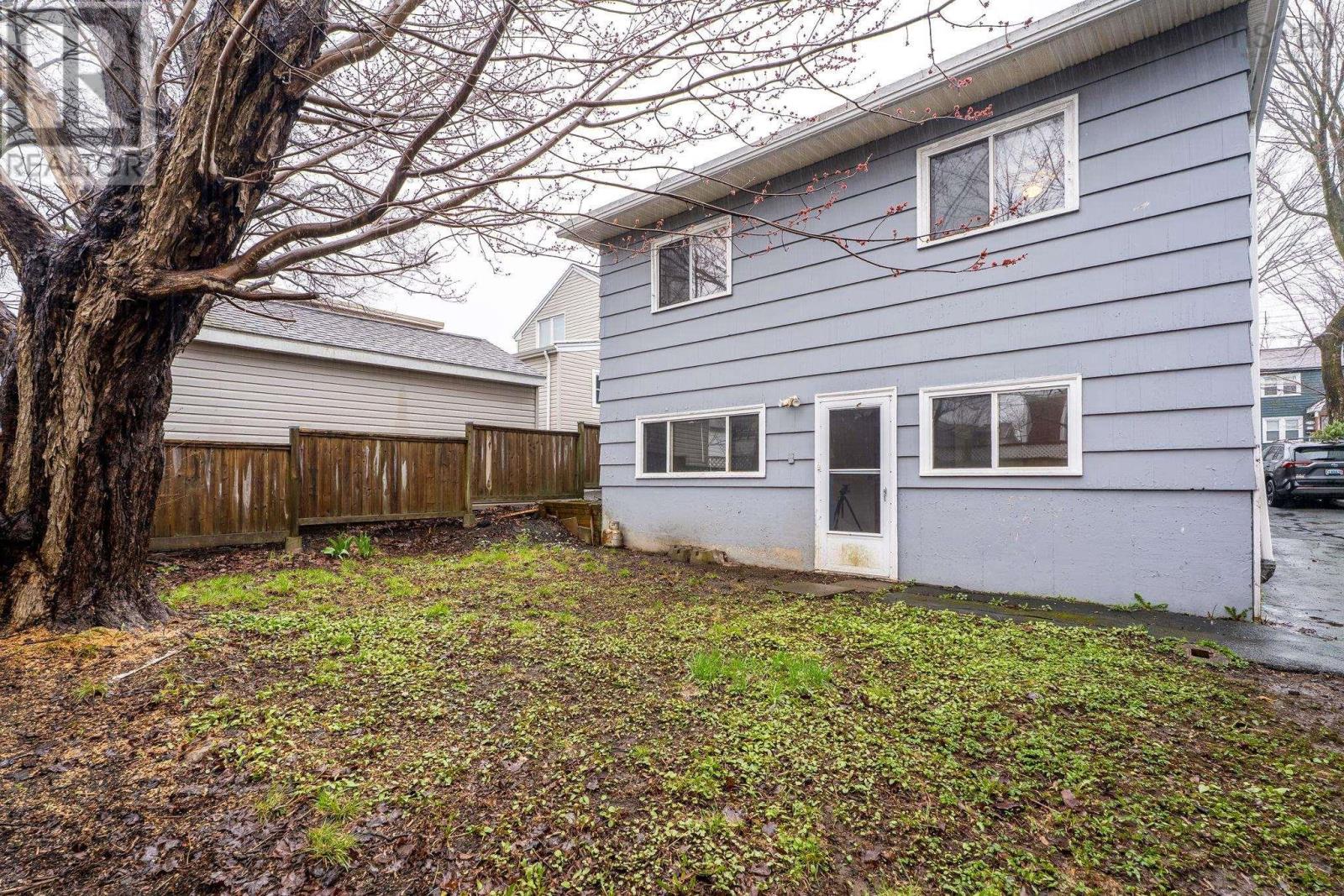 Property 33 of 36 of 6291 Cork Street