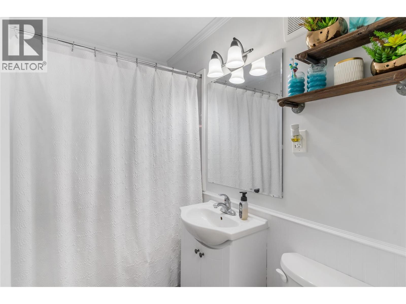 3504 16 Street, Vernon